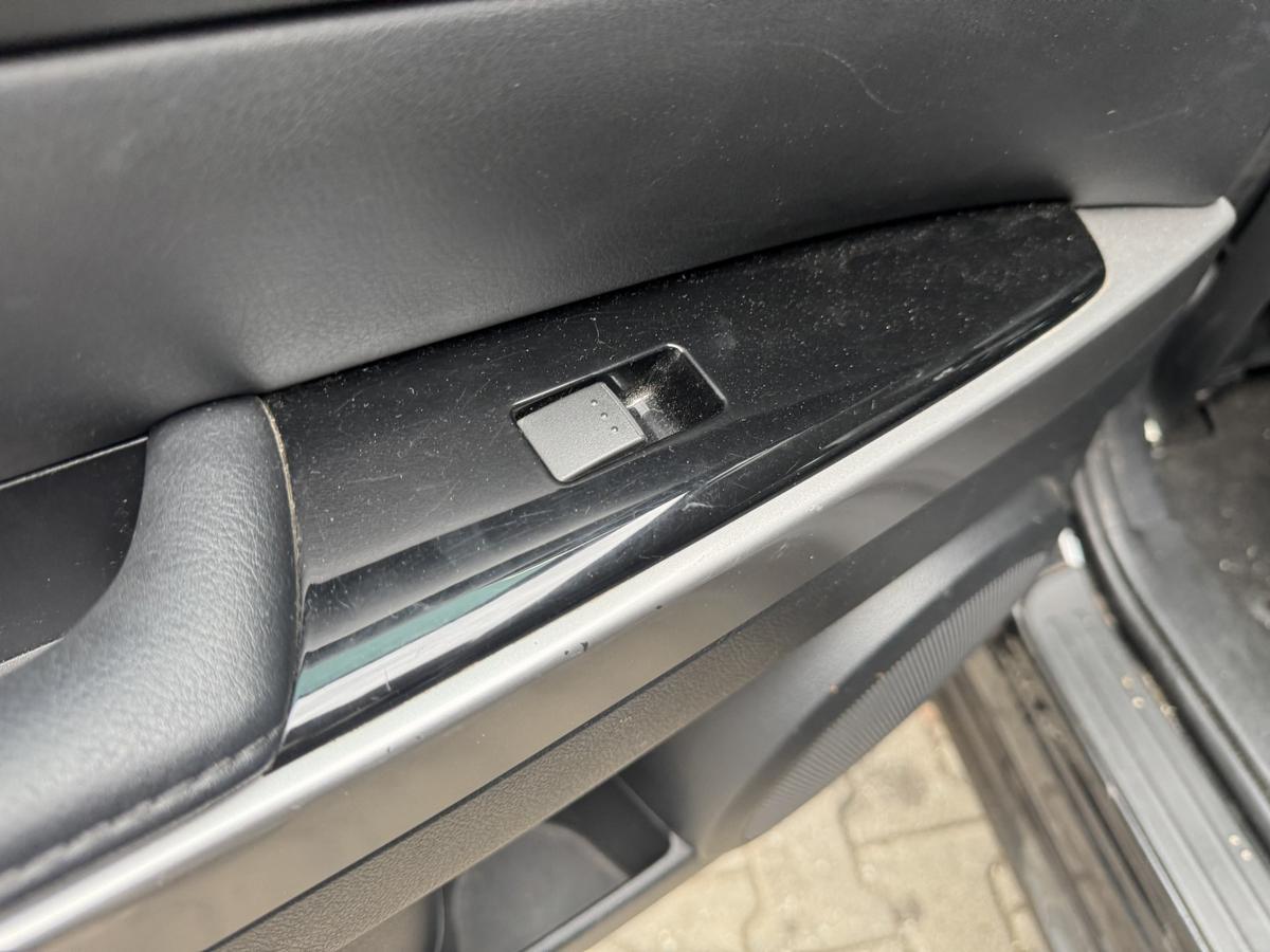 Mazda CX-7 original T&uuml;r hinten links Schwarz Rohbau Bj.2012